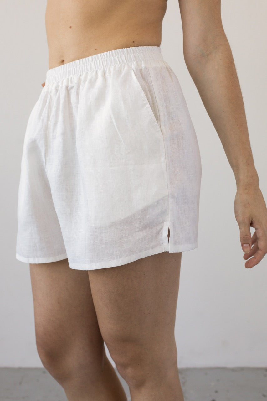 Lněné šortky off-white bílá